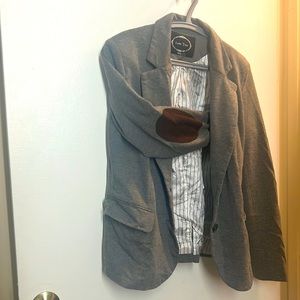 Gorgeous gray blazer
